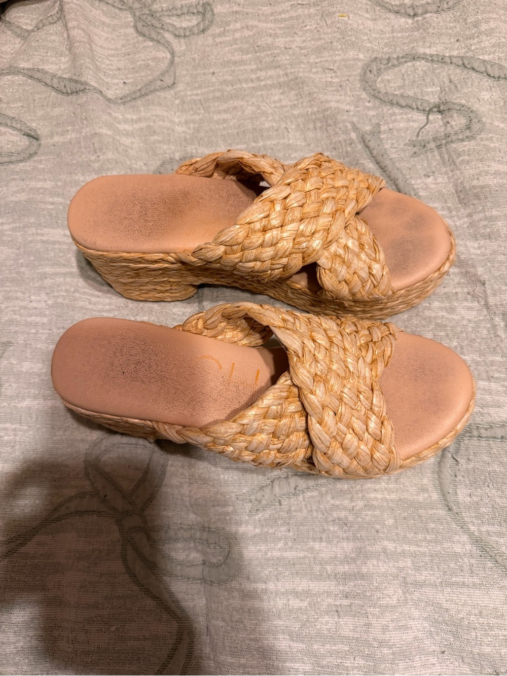 Beach by Matisse Woven Platform Slide Sandals in Natural Straw